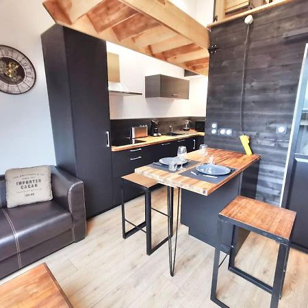 Le Nid De La Tourelle - Wifi - Hopital - Iut Apartment แก็งแปร์ ภายนอก รูปภาพ