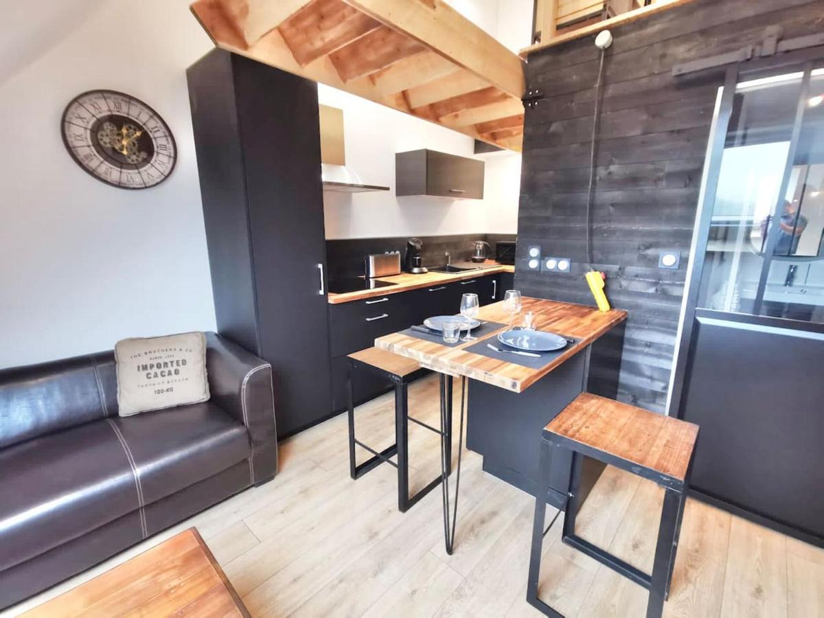 Le Nid De La Tourelle - Wifi - Hopital - Iut Apartment แก็งแปร์ ภายนอก รูปภาพ